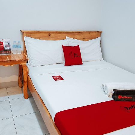 Reddoorz Near Ramiro Community Hospital 호텔 Totolan 외부 사진
