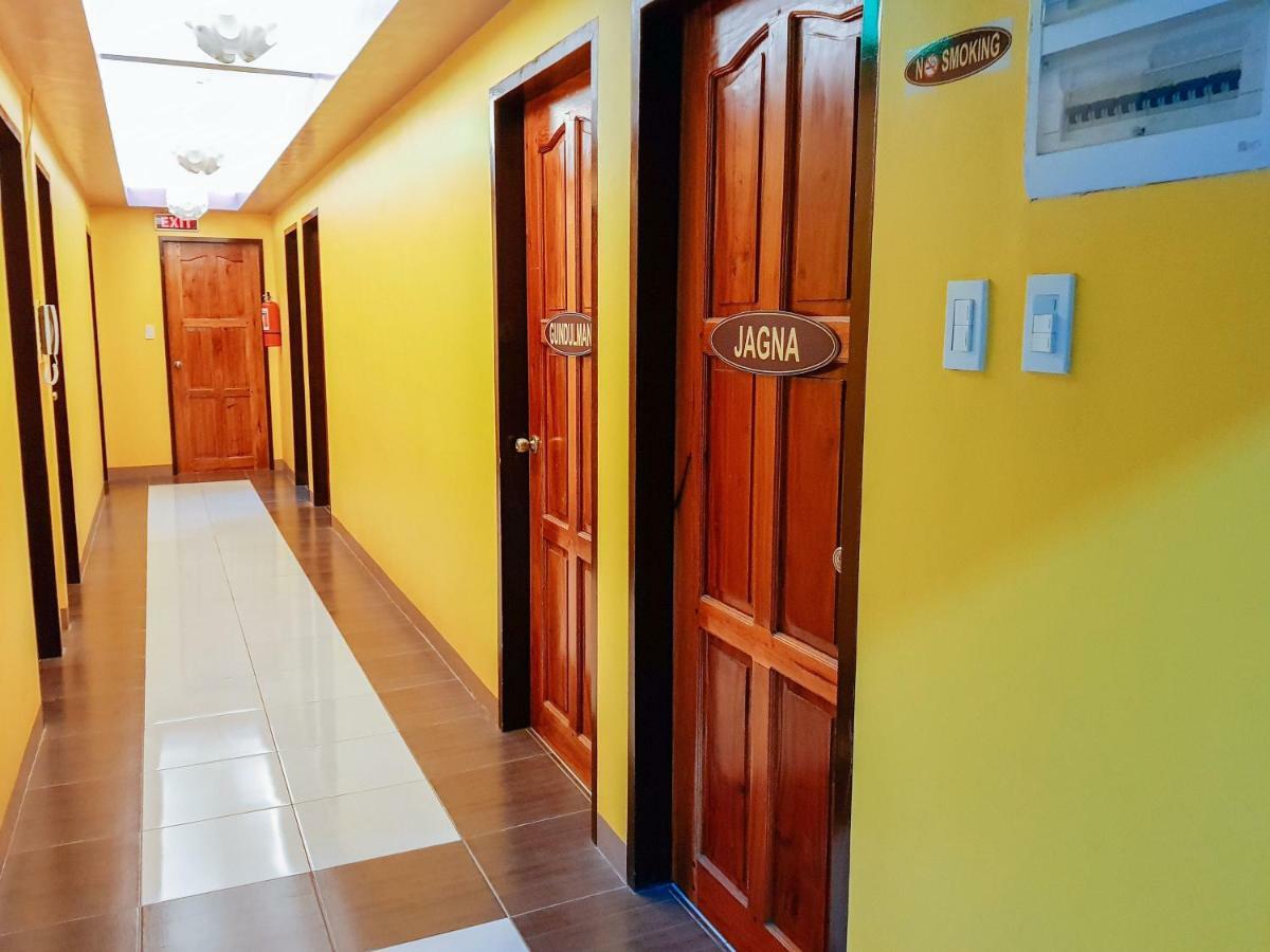Reddoorz Near Ramiro Community Hospital 호텔 Totolan 외부 사진