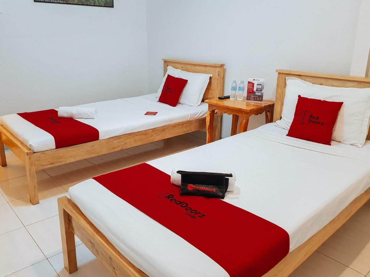 Reddoorz Near Ramiro Community Hospital 호텔 Totolan 외부 사진
